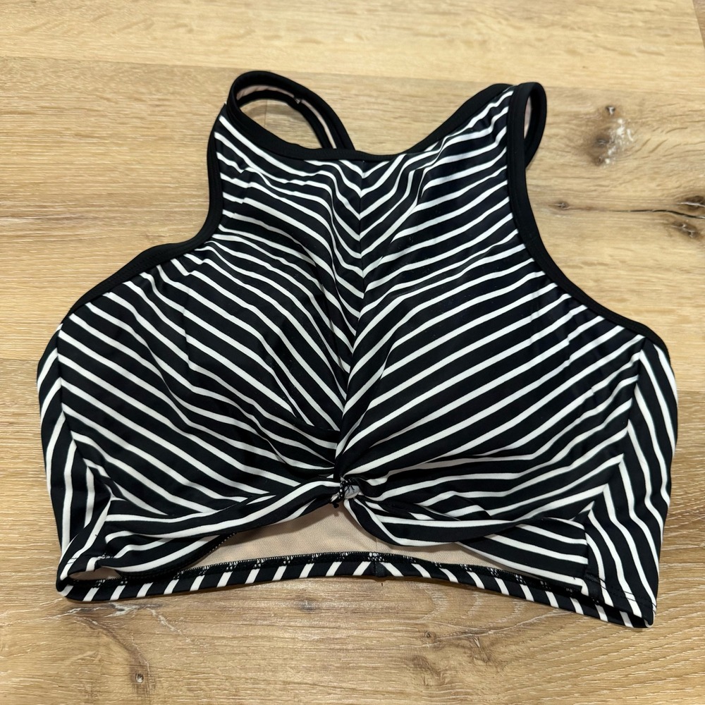 Kona Sol Womens Black White Striped Twist Front High Neck Bikini Top Size M